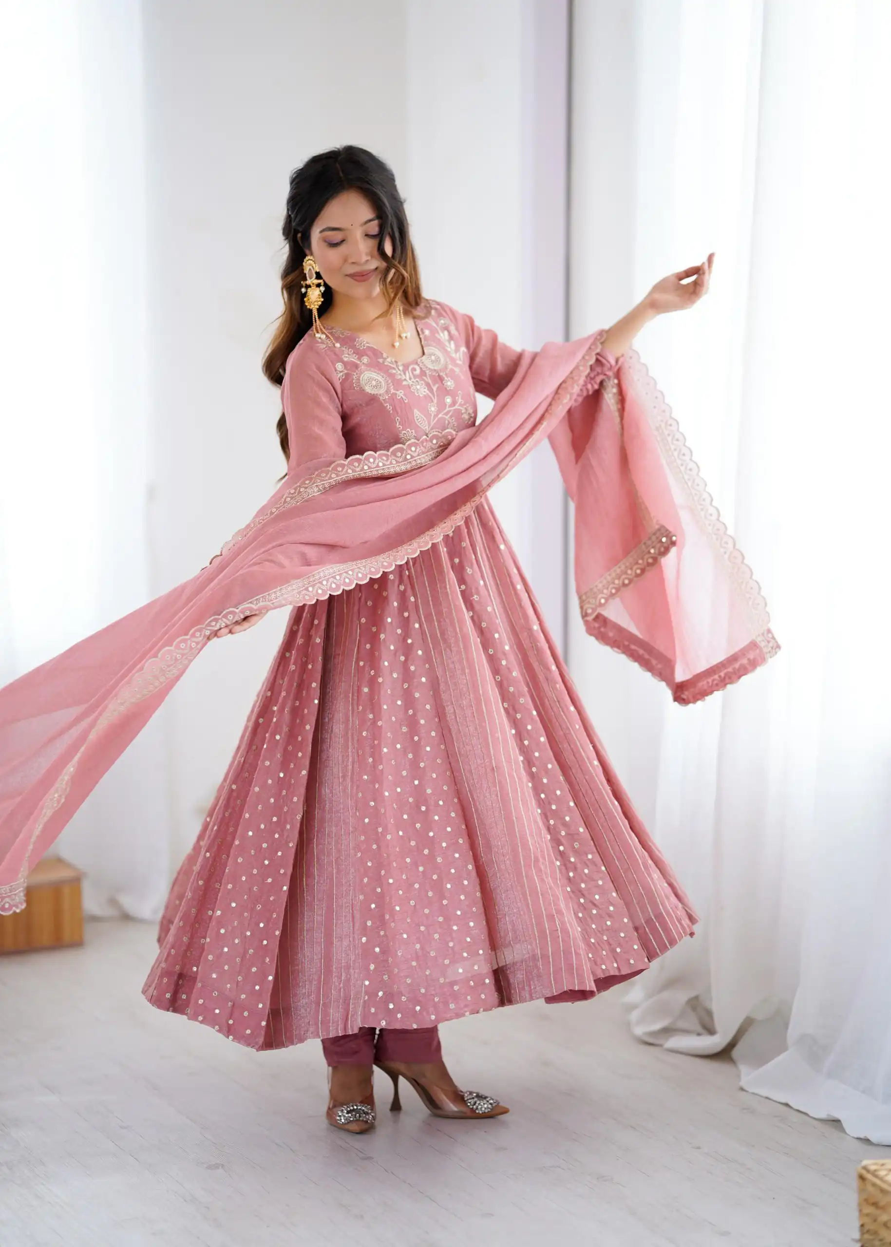 SRK 5293 Peach With Crunchy Silk With Fully Flair with Lace Work & Embroidery Work Anarkali Gown . Introductory Price ₹2149. Delivery 4-6 Worki | Gowns, Bollywood Gowns, Creative Gowns, Designer Gowns, Embroidered Gowns, Party Wear Gowns