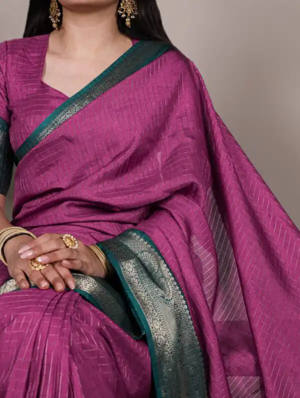 Pink Dola Chex Zari Work Saree - Image 2
