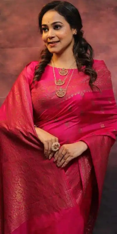 KP 6010 Pink Soft Lichi Silk Jacquard Saree Perfect for Wedding, Party, Traditional Day, Family Gatherings, Sangeet . Grab it for ₹1349. Delivery 4-6 W | Sarees, Bollywood Sarees, Creative Sarees, Designer Sarees, Embroidered Sarees, Ethnic Saree, Modern Digital sarees, Party Wear Sarees