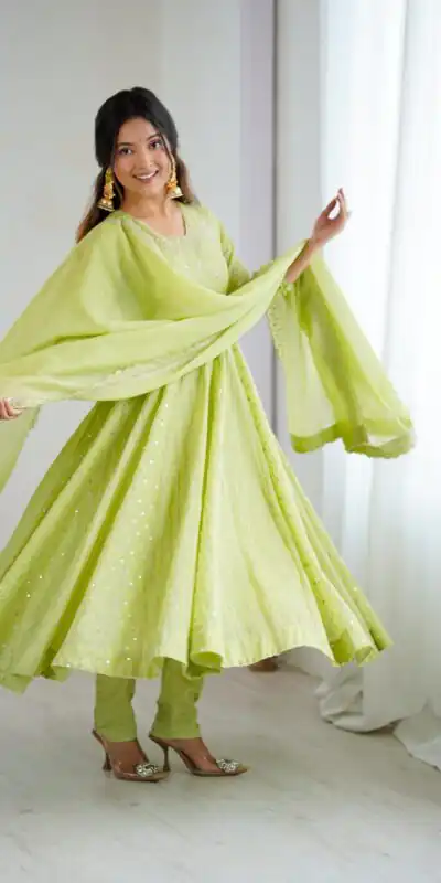 SRK 5293 Pista With Crunchy Silk With Fully Flair with Lace Work & Embroidery Work Anarkali Gown . Introductory Price ₹2149. Delivery 4-6 Worki | Gowns, Bollywood Gowns, Creative Gowns, Designer Gowns, Embroidered Gowns, Party Wear Gowns