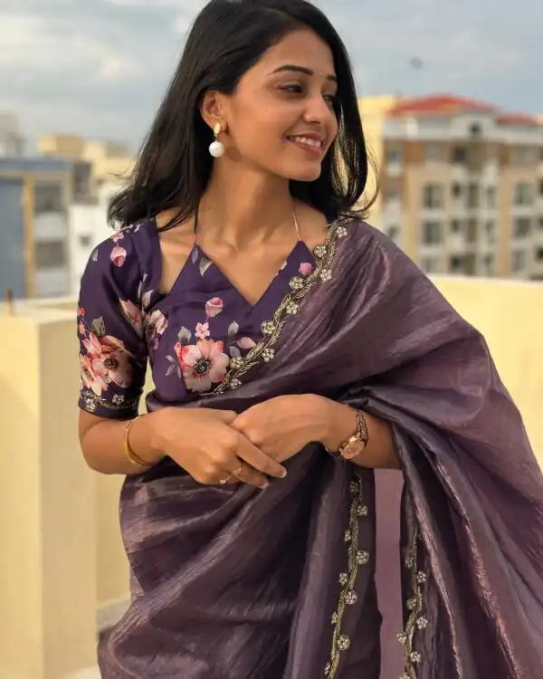 Purple Gold Crush Lace Border Work Saree - Image 9