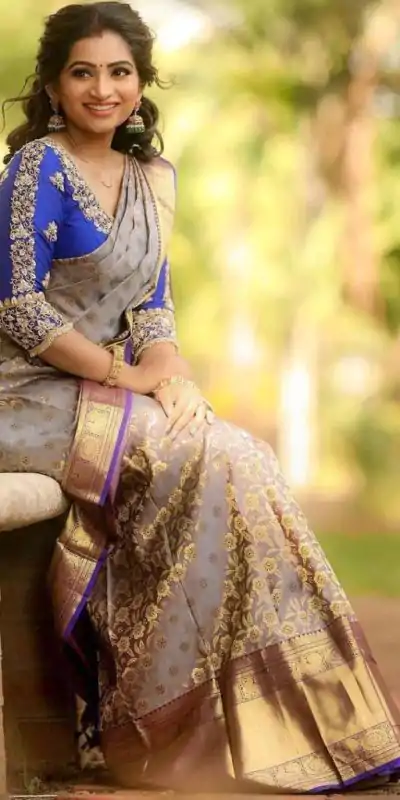 KP 3077 Purple Soft Lichi Silk Saree Perfect for Wedding, Party, Housewarming, Baby Shower, Onam . Available at ₹1599 only. Delivery 4-6 Working Da | Sarees, Bollywood Sarees, Creative Sarees, Designer Sarees, Embroidered Sarees, Ethnic Saree, Modern Digital sarees, Party Wear Sarees
