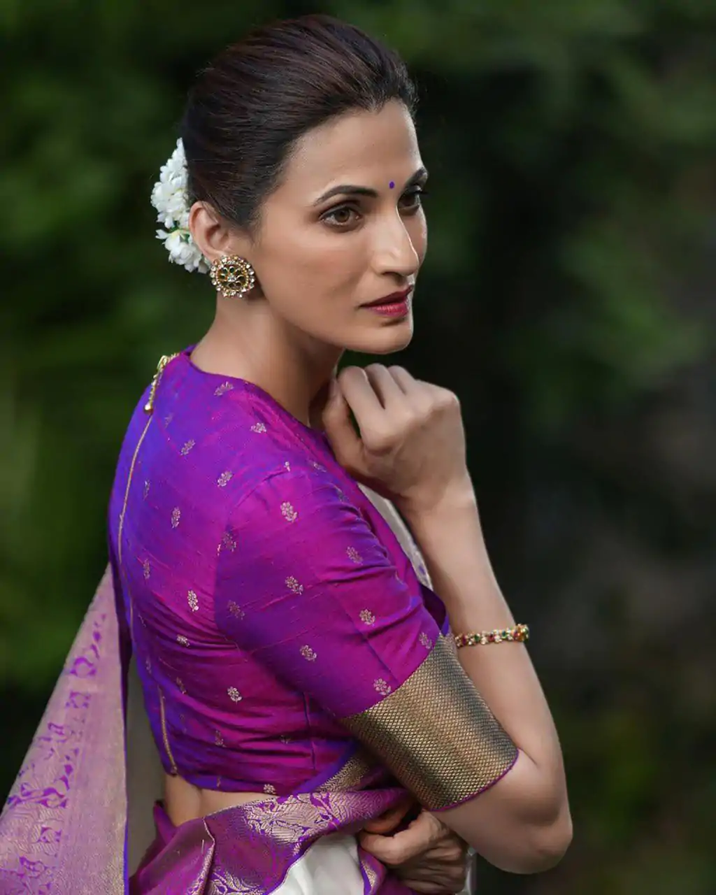 KP 6071 White Color Soft Lichi Silk Cloth Saree With Lace Border & Lace Work. Get it for ₹1449. Delivery 4-6 Working Days. Shop now. | Sarees, Bollywood Sarees, Creative Sarees, Designer Sarees, Embroidered Sarees, Ethnic Saree, Modern Digital sarees, Party Wear Sarees