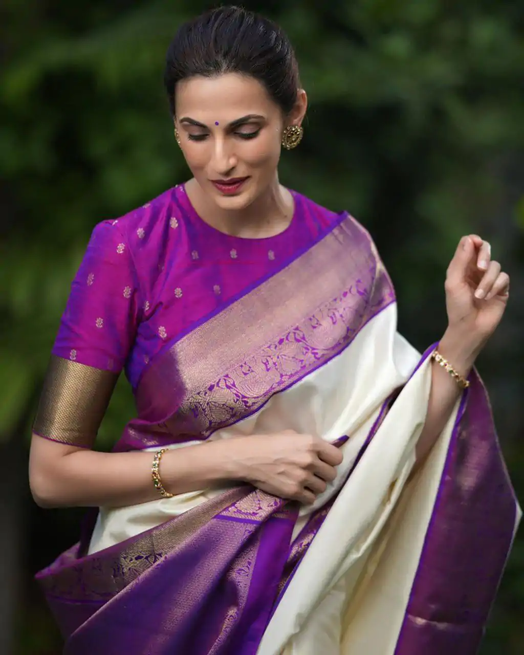 KP 6071 White Color Soft Lichi Silk Cloth Saree With Lace Border & Lace Work. Get it for ₹1449. Delivery 4-6 Working Days. Shop now. | Sarees, Bollywood Sarees, Creative Sarees, Designer Sarees, Embroidered Sarees, Ethnic Saree, Modern Digital sarees, Party Wear Sarees