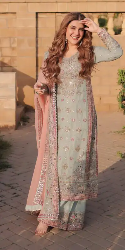 SRK 5176 Peach Faux Georgette Salwar Suit with Lace Work & Embroidery Work. Available at ₹2399 only. Delivery 4-6 Working Days. Shop now. | Jump Suits, Tops & Bottoms, Track Suits, Salwar suit, Casual Suits, Creative suits, Designer Suits, Palazzo Suits, Party Wear Suits, Patiala Suits, Straight Suits, Trendy Wear