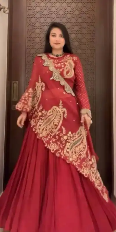 BE 400 Red Georgette Lehenga Choli Perfect for Wedding, Party, Pooja, Cultural Events, Baisakhi . Now at just ₹2449. Delivery 4-6 Working Days. Shop now | Lehenga, Bollywood Lehenga, Creative Lehenga, Designer Lehenga, Embroidered Lehenga, Party Wear Lehenga