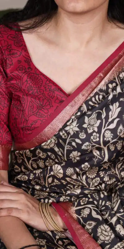 YNF 7055 Black in Tasar Silk With Viscose Border Lace Work & Lace Border Saree. Exclusive Offer ₹1699. Delivery 4-6 Working Days. Shop now. | Sarees, Bollywood Sarees, Creative Sarees, Designer Sarees, Embroidered Sarees, Ethnic Saree, Modern Digital sarees, Party Wear Sarees