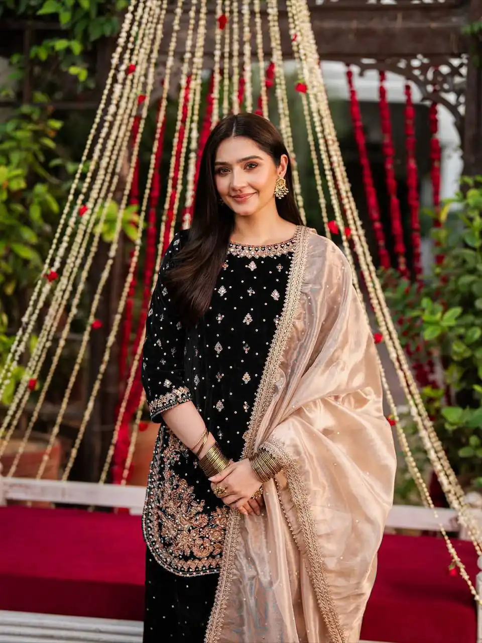 Black Viscose Velvet Thread Sequence Work Salwar Suit - Image 3