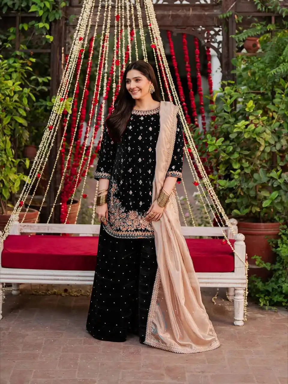 Black Viscose Velvet Thread Sequence Work Salwar Suit