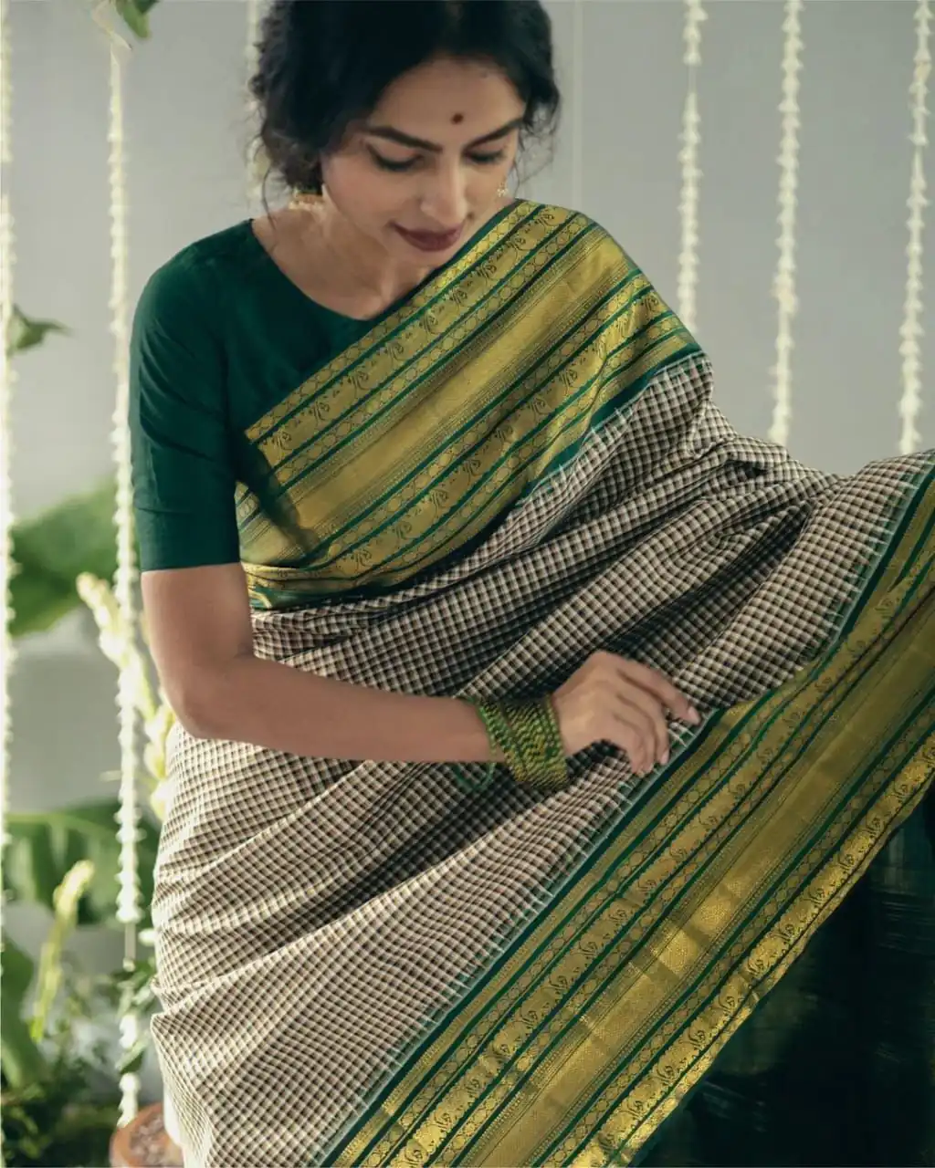 KPR 247 Green Color Soft Lichi Silk Saree with Lace Border & Lace Work. Best Price ₹1499. Delivery 4-6 Working Days. Shop now. | Sarees, Bollywood Sarees, Creative Sarees, Designer Sarees, Embroidered Sarees, Ethnic Saree, Modern Digital sarees, Party Wear Sarees