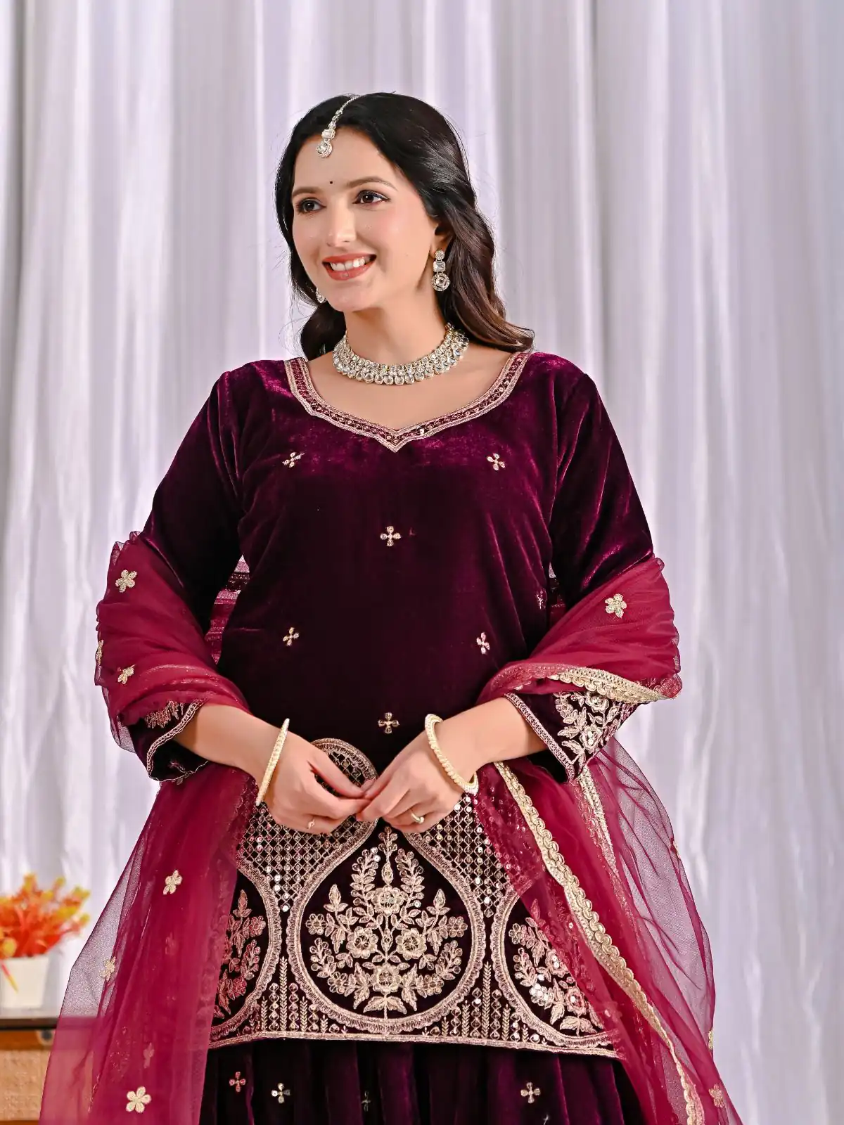 Maroon Pure Viscous Velvet Embroidery Work Salwar Suit - Image 9
