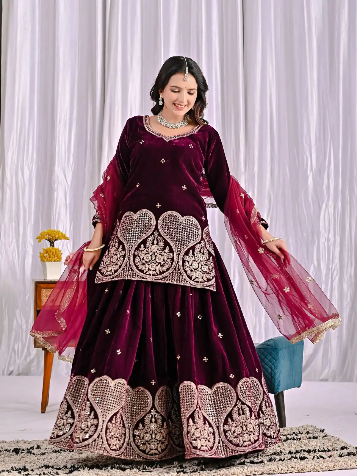 Maroon Pure Viscous Velvet Embroidery Work Salwar Suit - Image 4