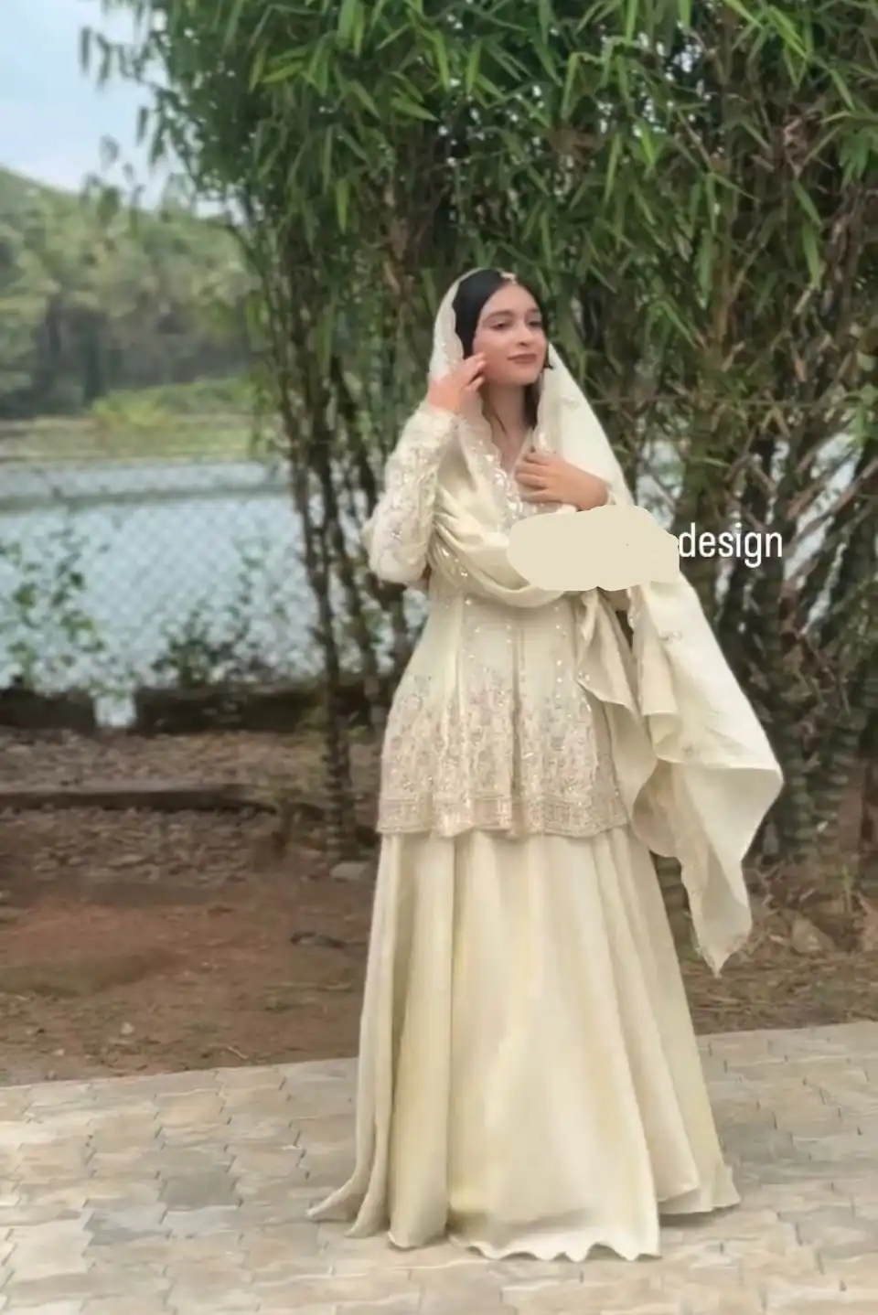 Off White Chinon Silk Embroidery Work Salwar Suit - Image 2