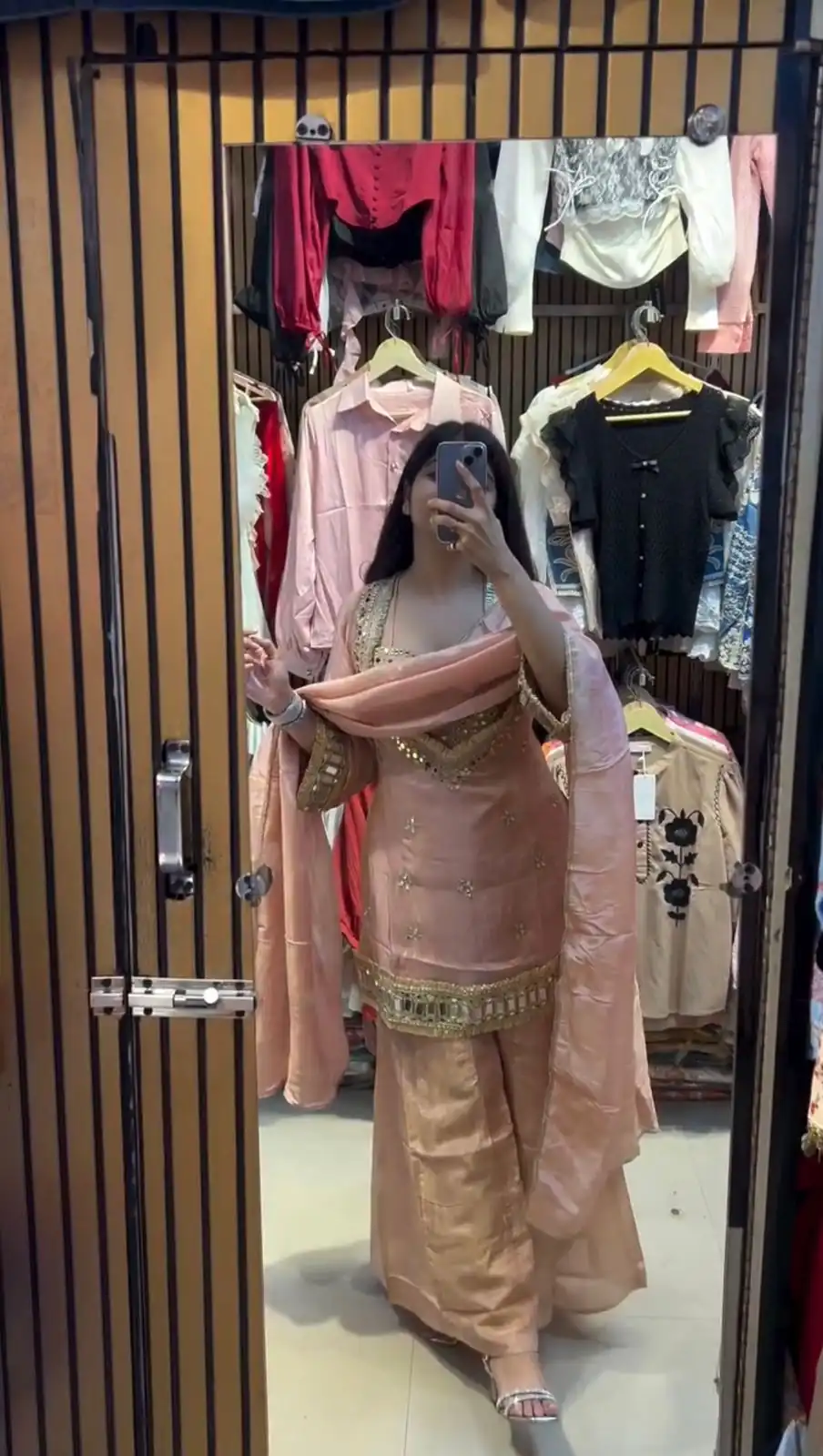 LG 2015 Peach Cosmos Salwar Suit Perfect for Wedding, Party, Karwa Chauth, Eid, Holi – . Exclusive Offer ₹2099. Delivery 4-6 Working Days. Shop now. | Jump Suits, Salwar suit, Casual Suits, Creative suits, Designer Suits, Palazzo Suits, Party Wear Suits, Patiala Suits, Straight Suits