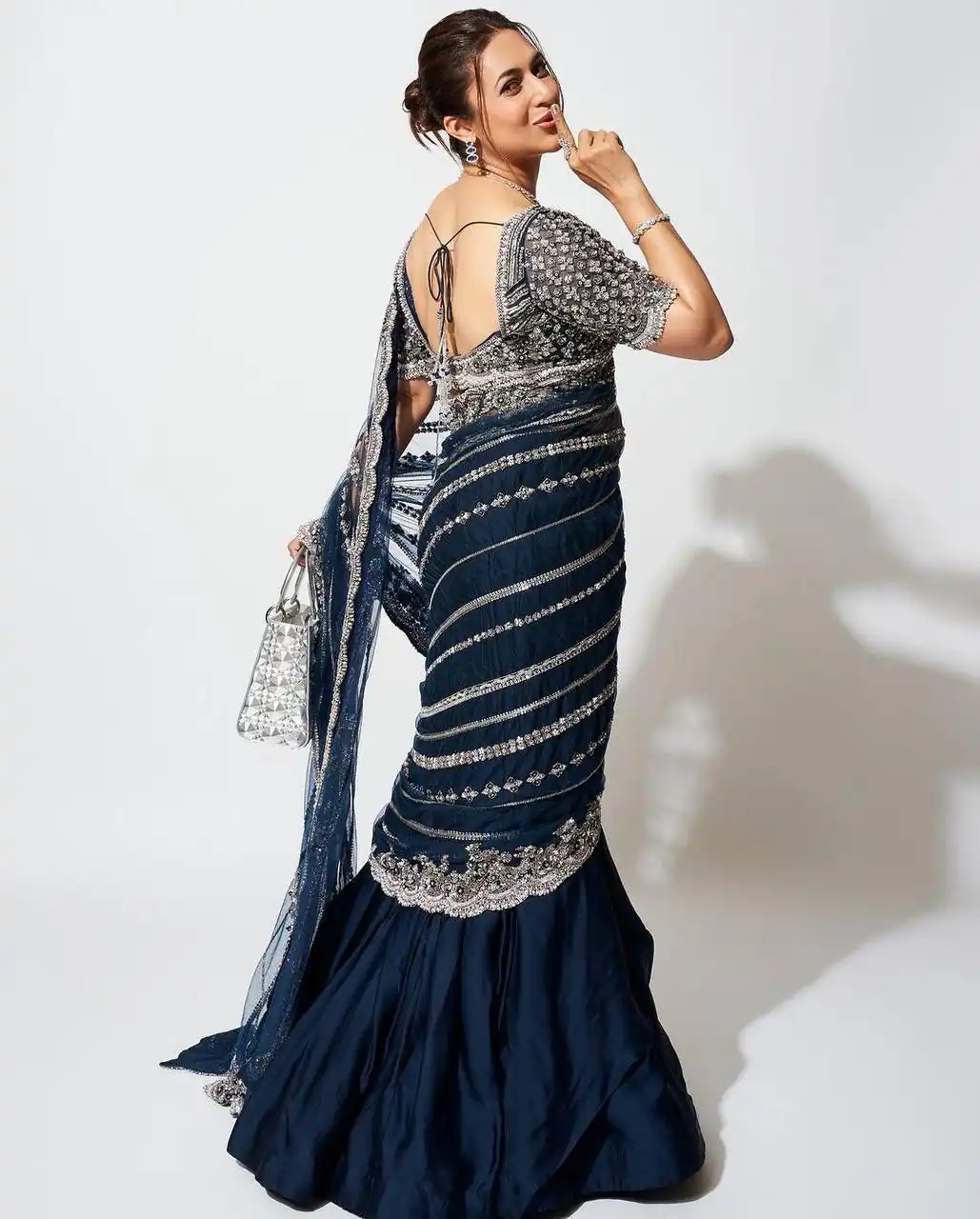 ST 1036 Navy Blue Color Blooming Vichitra Embroidery Lehenga Saree Casual, Wedding, Party, Festive, Events Etc. Expected Delivery 4-6 Working Days @2199/- | Lehenga, Bollywood Lehenga, Creative Lehenga, Designer Lehenga, Embroidered Lehenga, Party Wear Lehenga