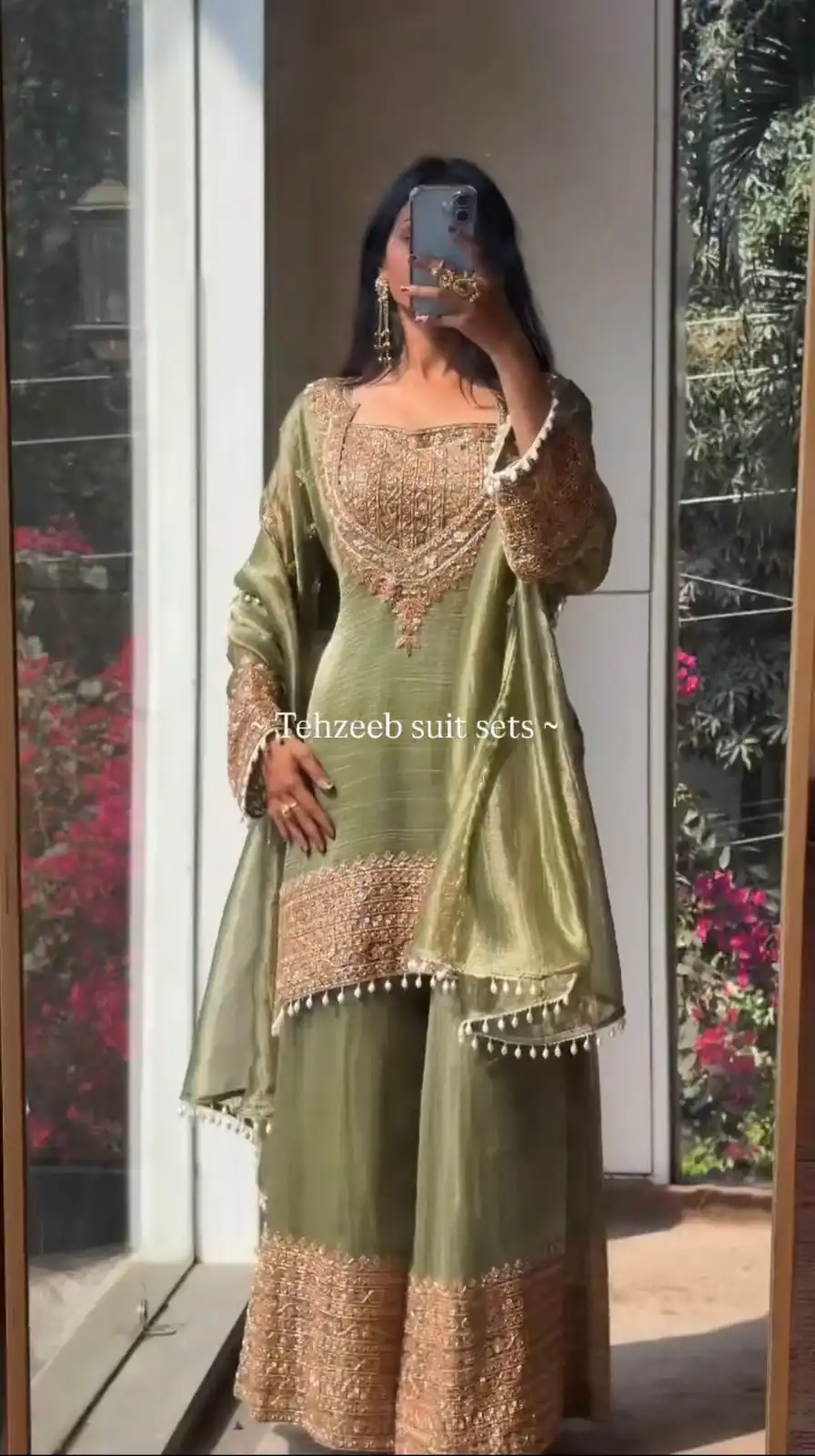 Pista Fendy Silk Border Lace Work Salwar Suit