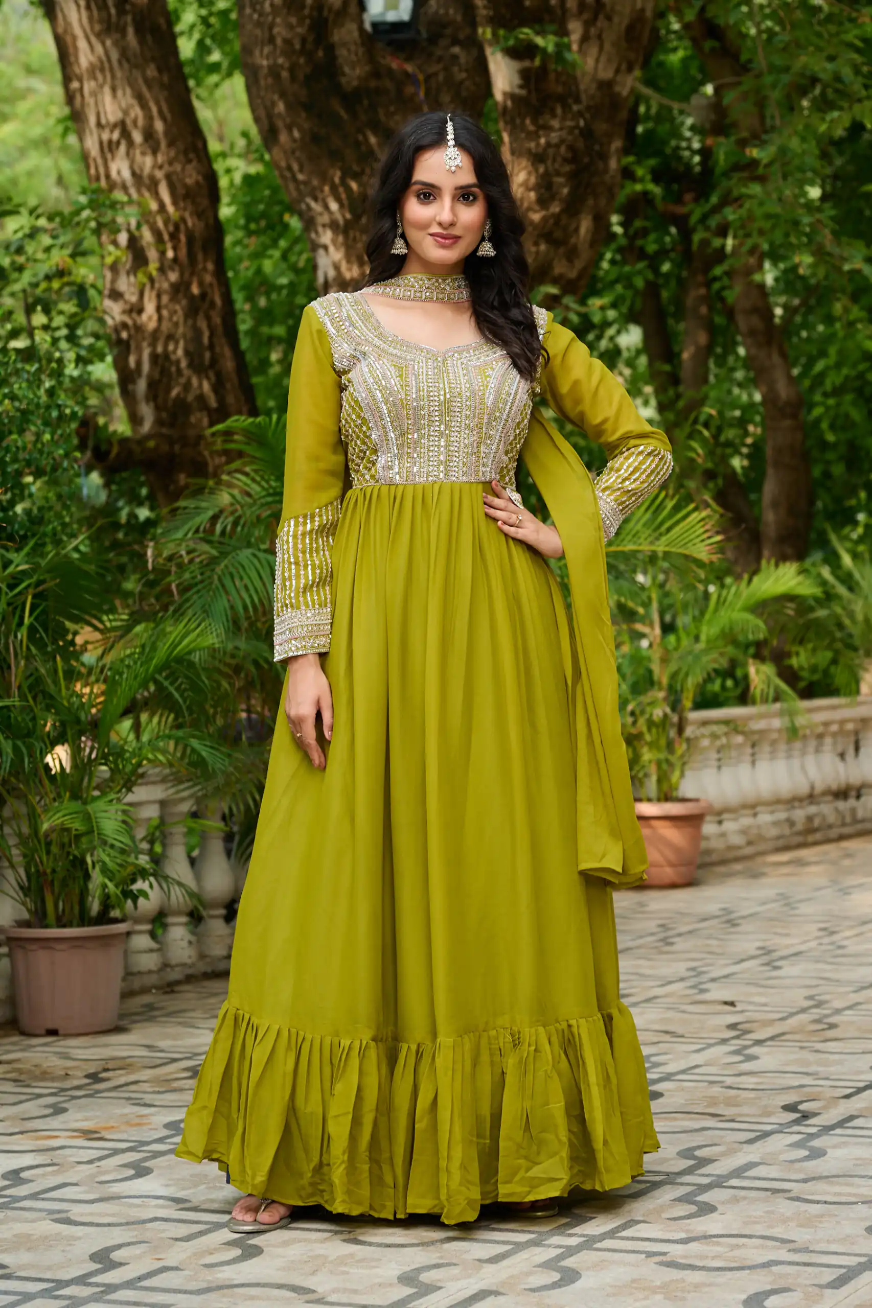 KA 1151 Green Faux Georgette Gown Perfect for Wedding, Party, Makar Sankranti, Karwa Chauth, Ethnic Day – . Now at just ₹2399. Delivery 4-6 Working D | Gowns, Bollywood Gowns, Creative Gowns, Designer Gowns, Embroidered Gowns, Party Wear Gowns