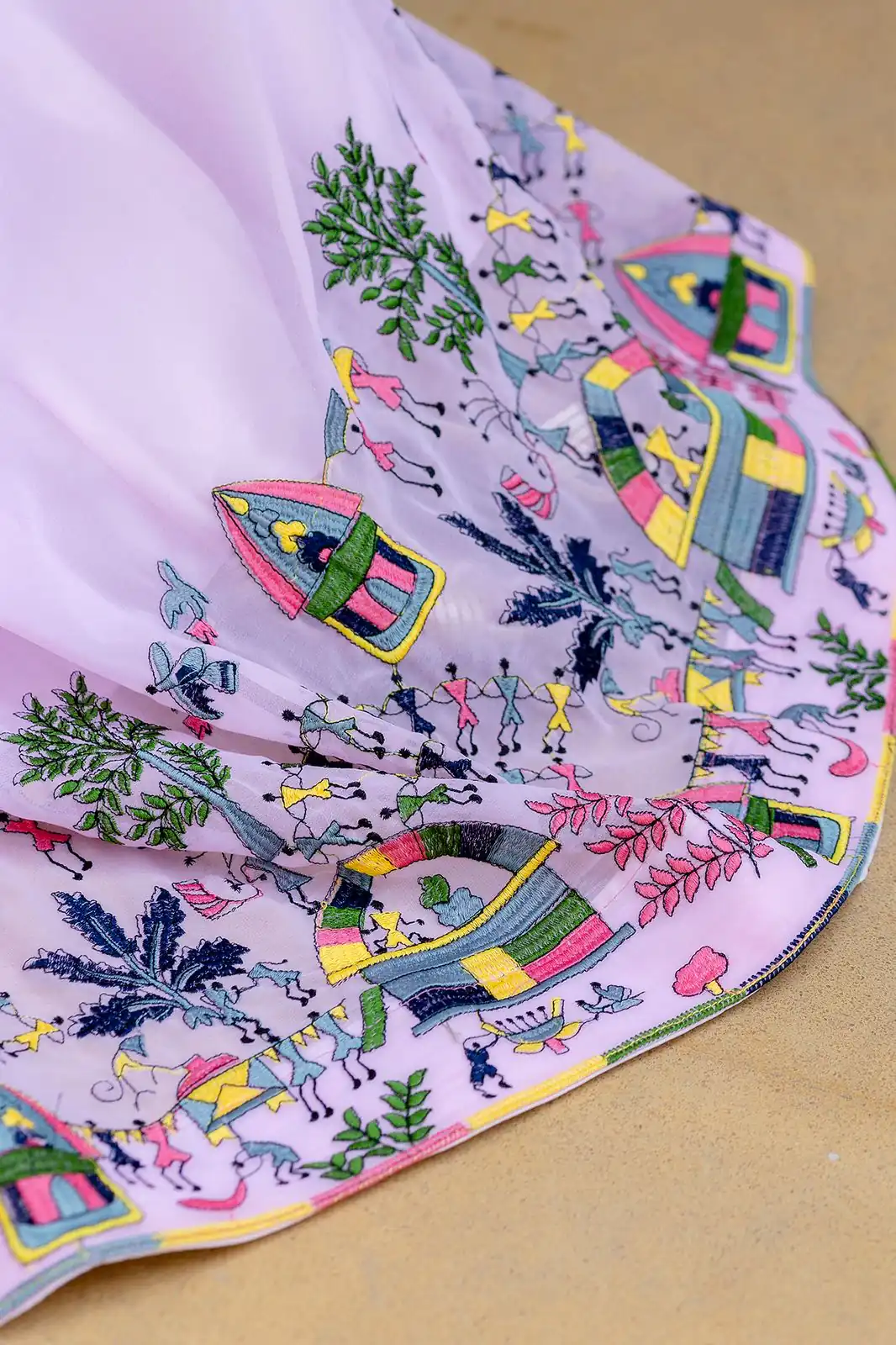 RR 41 Pink Faux Georgette Gown Perfect for Wedding, Party, Makar Sankranti, Karwa Chauth, Ethnic Day – . Now at just ₹2599. Delivery 4-6 Working D | Gowns, Bollywood Gowns, Creative Gowns, Designer Gowns, Embroidered Gowns, Party Wear Gowns