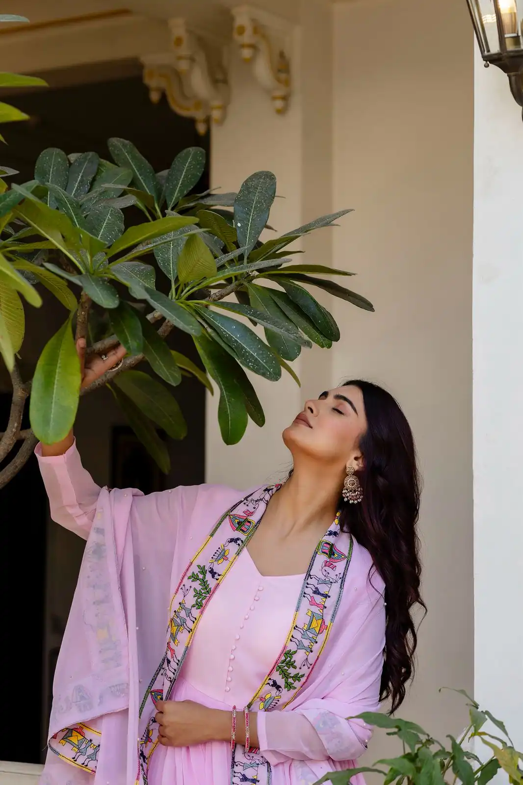 RR 41 Pink Faux Georgette Gown Perfect for Wedding, Party, Makar Sankranti, Karwa Chauth, Ethnic Day – . Now at just ₹2599. Delivery 4-6 Working D | Gowns, Bollywood Gowns, Creative Gowns, Designer Gowns, Embroidered Gowns, Party Wear Gowns