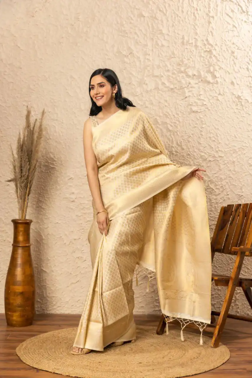 KPR 073 Off White Soft Lichi Silk Saree Perfect for Wedding, Party, Reception, Diwali, Ethnic Day – . Affordable Price ₹1299. Delivery 4-6 Working Days. | Sarees, Bollywood Sarees, Creative Sarees, Designer Sarees, Embroidered Sarees, Ethnic Saree, Modern Digital sarees, Party Wear Sarees