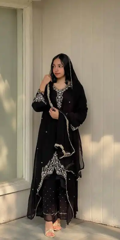 Black heavy Georgette Embroidery Salwar Suit