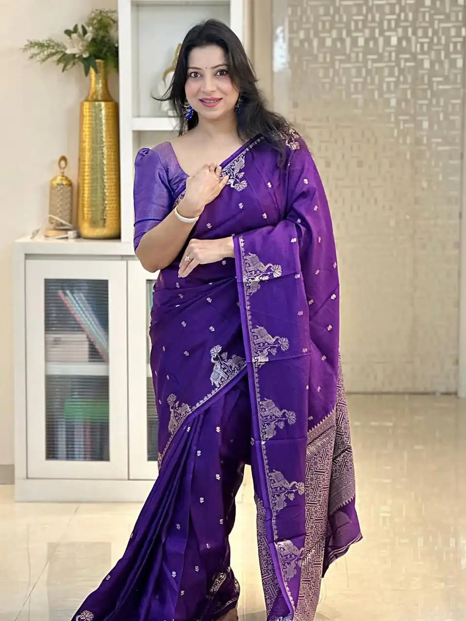 KP 6085 Purple Pink Lichi Silk Saree with Lace Border & Lace Work. Special Price ₹1449. Delivery 4-6 Working Days. Shop now. | Sarees, Bollywood Sarees, Creative Sarees, Designer Sarees, Embroidered Sarees, Ethnic Saree, Modern Digital sarees, Party Wear Sarees