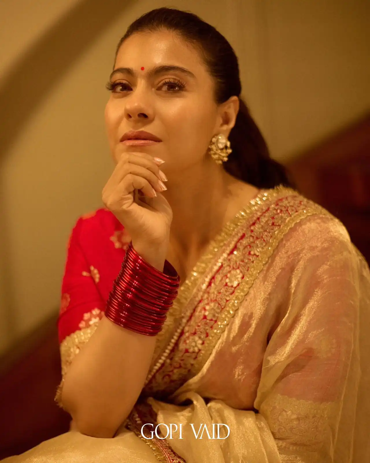 Cream Soft Twil Net Embroidery Sequins Work Saree - Image 4