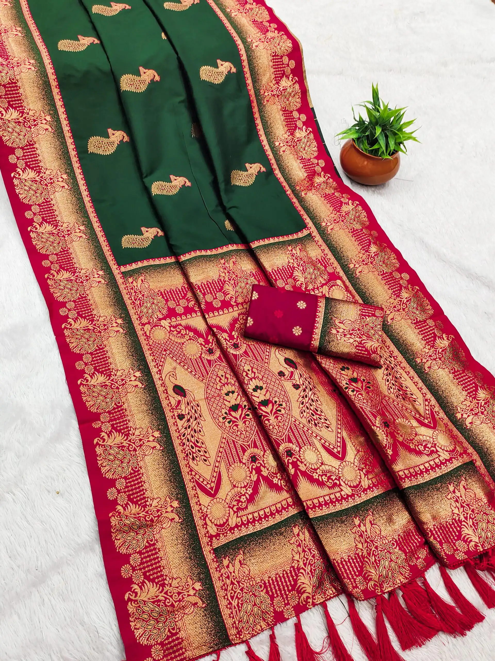 Green Paithani Silk Zari Lace Work Saree