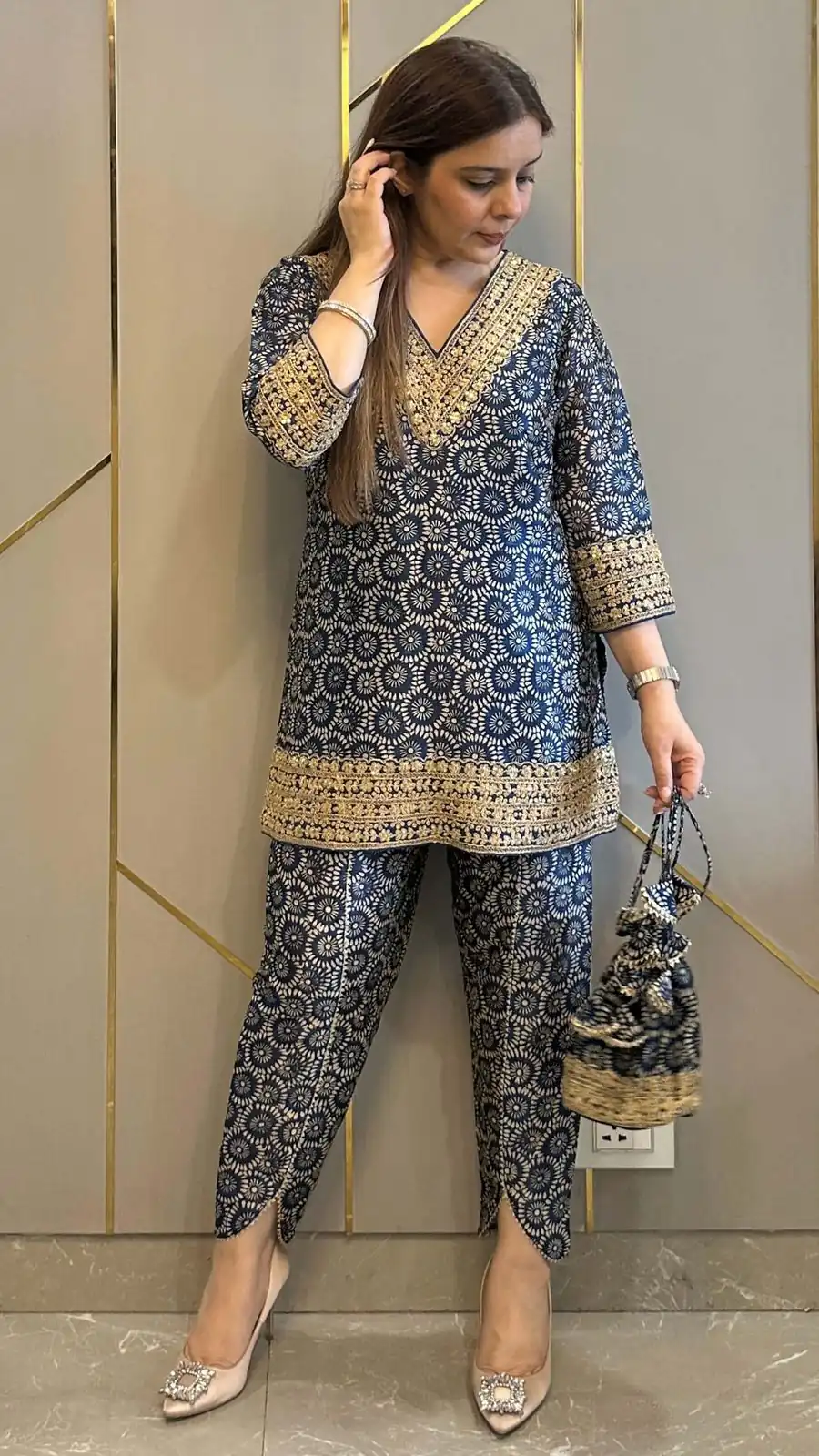 Navy Blue Mul Cotton Lace Embroidery Work Salwar Suit
