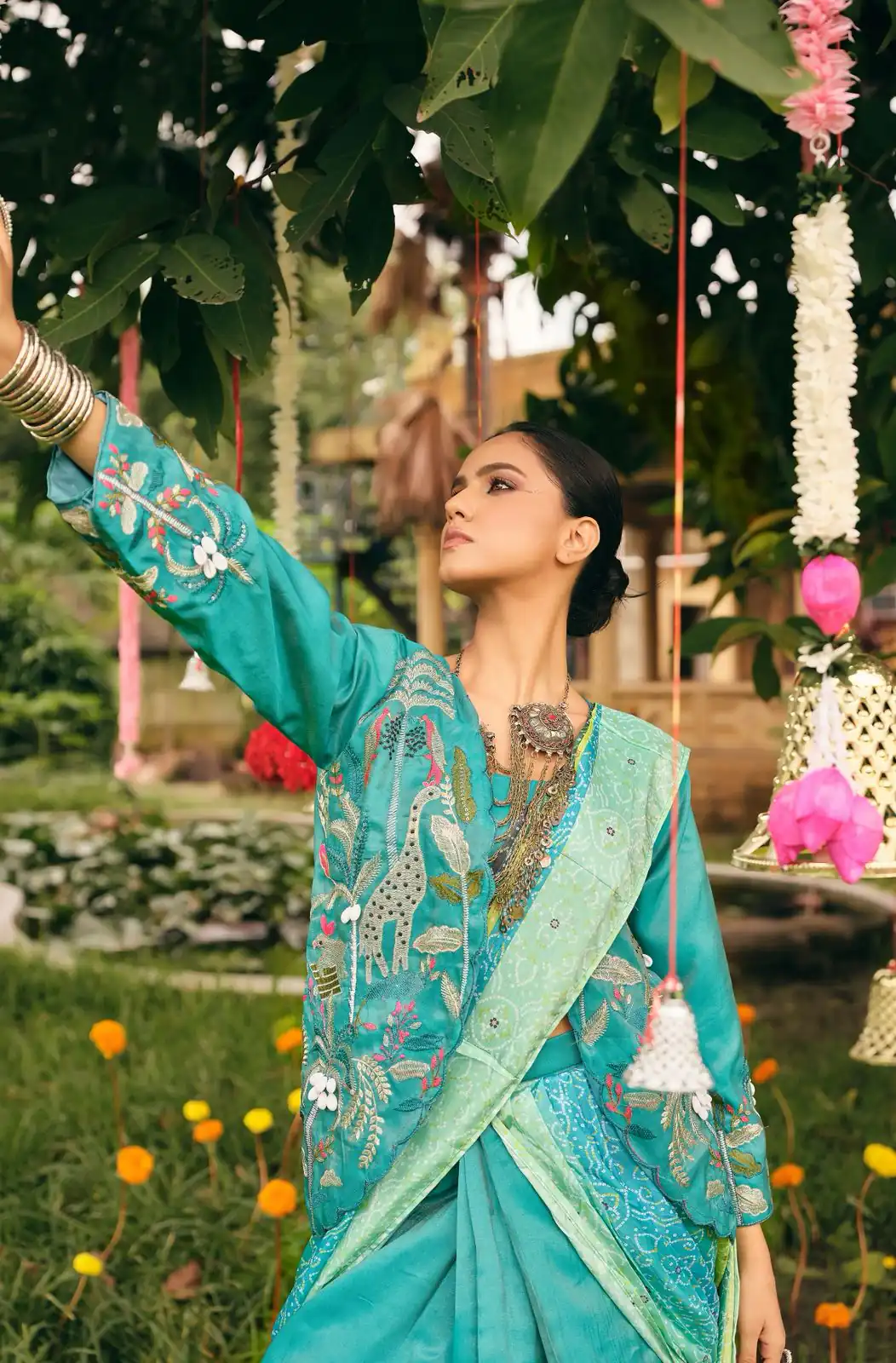 RR 34 Blue Shimmer Saree Perfect for Wedding, Party, Cultural Events, Durga Puja, Reception – . Best Price ₹2049. Delivery 4-6 Working Days. Shop now. | Sarees, Bollywood Sarees, Creative Sarees, Designer Sarees, Embroidered Sarees, Ethnic Saree, Modern Digital sarees, Party Wear Sarees