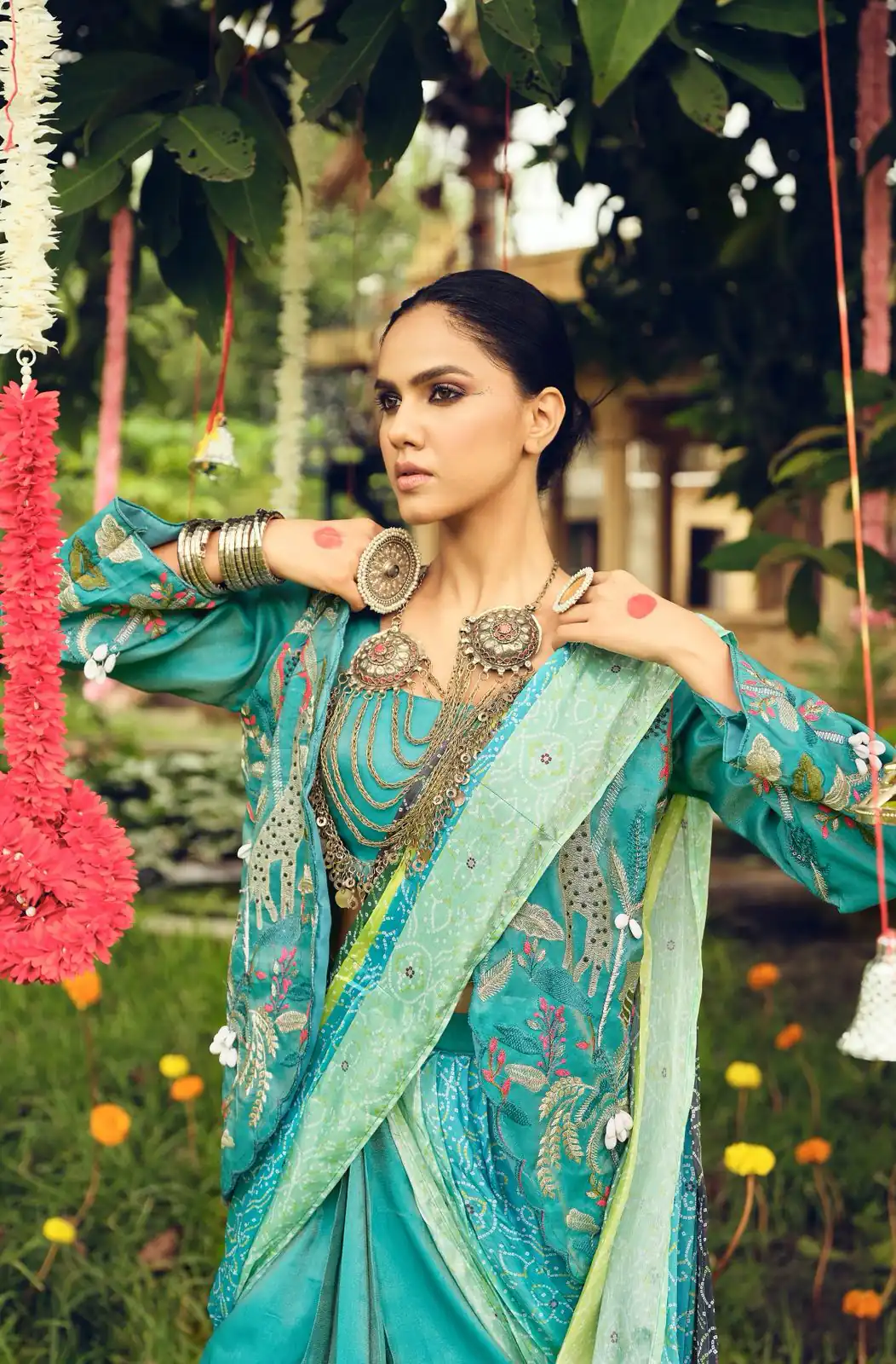 RR 34 Blue Shimmer Saree Perfect for Wedding, Party, Cultural Events, Durga Puja, Reception – . Best Price ₹2049. Delivery 4-6 Working Days. Shop now. | Sarees, Bollywood Sarees, Creative Sarees, Designer Sarees, Embroidered Sarees, Ethnic Saree, Modern Digital sarees, Party Wear Sarees