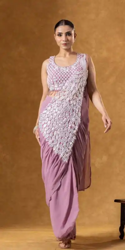 ST 1165 Onion Faux Georgette Saree with Embroidery Work & Sequins Work. Now at just ₹1799. Delivery 4-6 Working Days. Shop now. | Sarees, Bollywood Sarees, Creative Sarees, Designer Sarees, Embroidered Sarees, Ethnic Saree, Modern Digital sarees, Party Wear Sarees