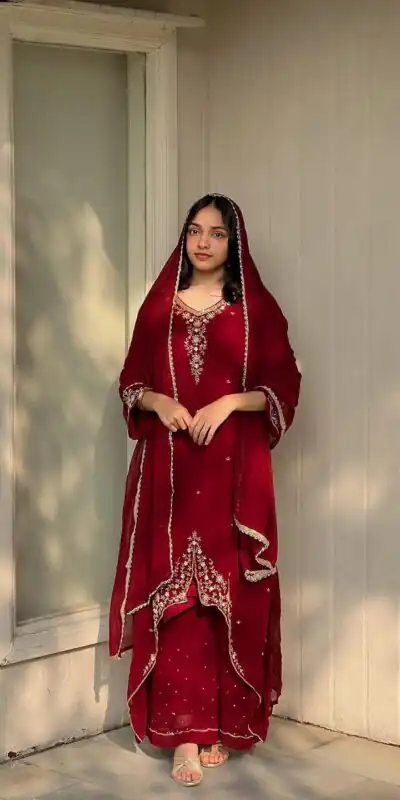 Red heavy Georgette Embroidery Salwar Suit