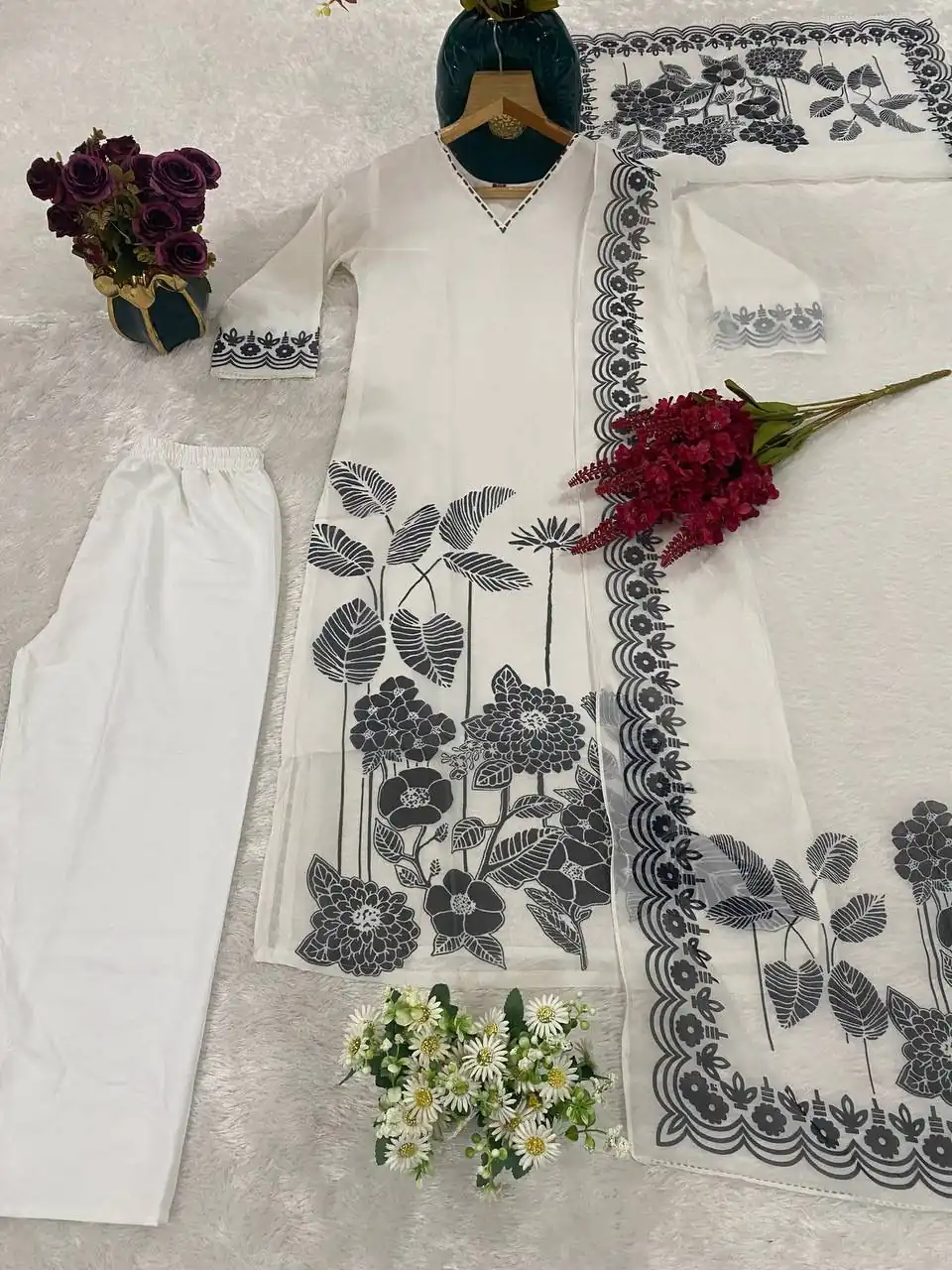 DC 101 White Georgette Salwar Suit Perfect for Wedding, Party, Traditional Day, Durga Puja, Reception – . Now at just ₹1649. Delivery 4-6 Working D | Jump Suits, Salwar suit, Casual Suits, Creative suits, Designer Suits, Palazzo Suits, Party Wear Suits, Patiala Suits, Straight Suits