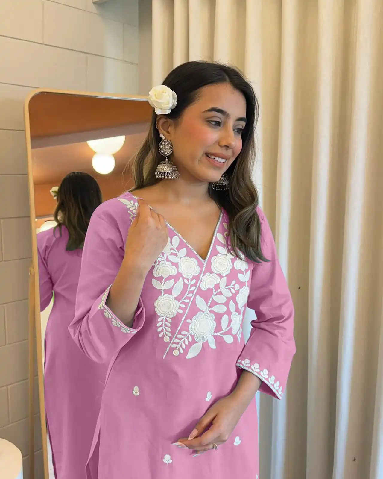 Lavender Rayon Wed Lakhnavi  Style Work Salwar Suit - Image 2